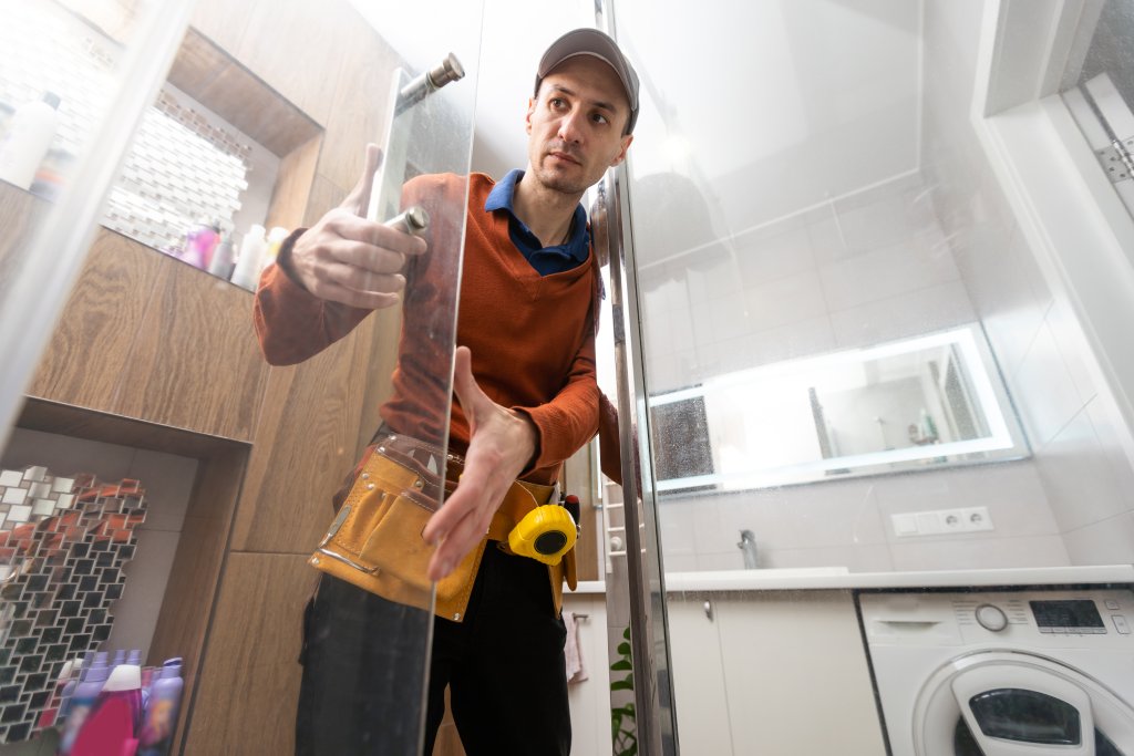 Shower Door Repair Chicago