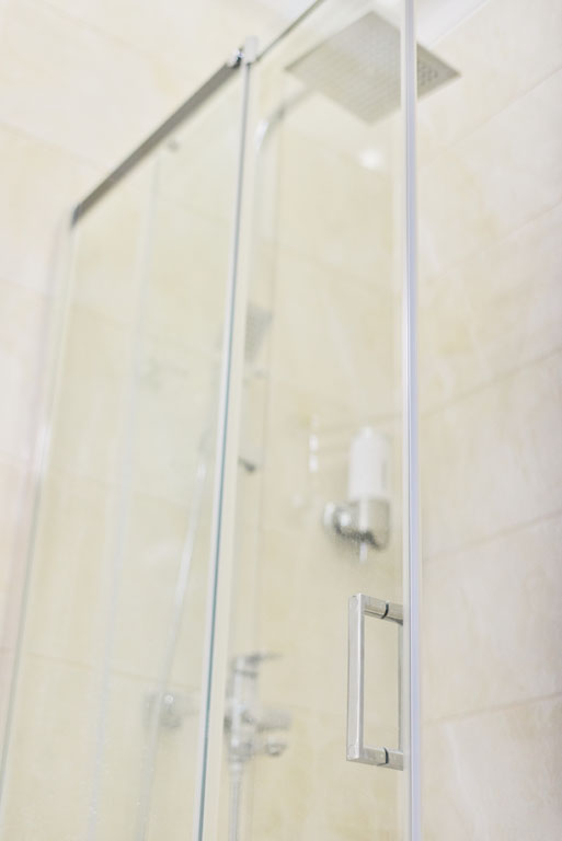 sliding shower doors